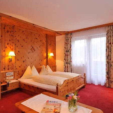 Alpines Gourmet Hotel Montanara-3