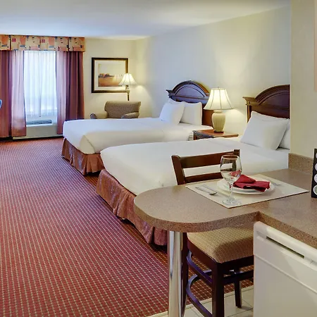 Pomeroy Inn & Suites Fort St. John-3