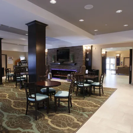 Holiday Inn Express Fort St John By Ihg-3