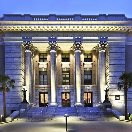 Le Meridien Tampa, The Courthouse-2