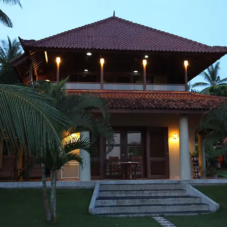 Sea Breeze Candidasa-3