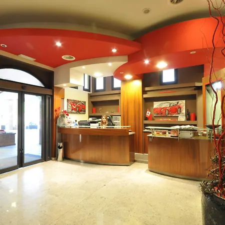 Planet Hotel-2