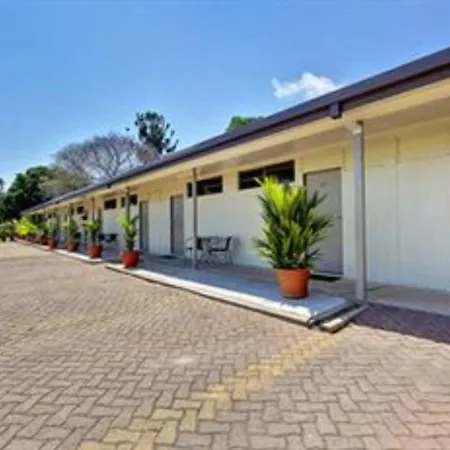 Raintree Motel-3