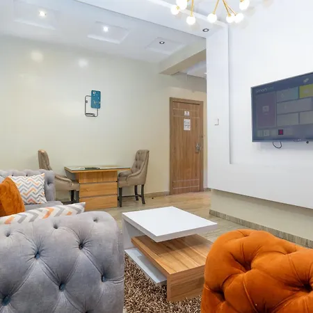 God'S Touch Apartments Signature-2