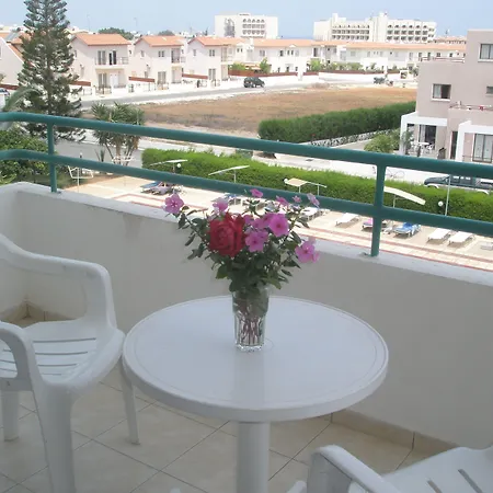 Debbiexenia Hotel Apartments-2