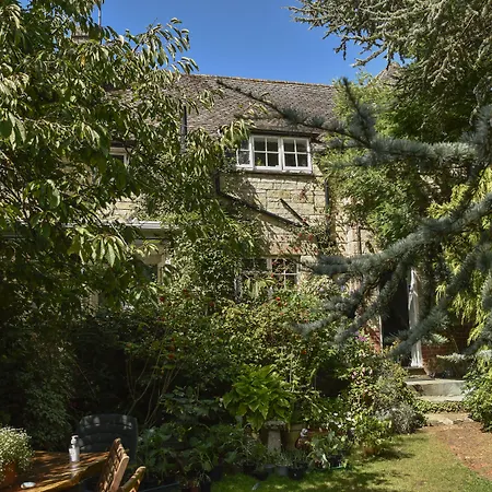 Ward Avenue B&B-2