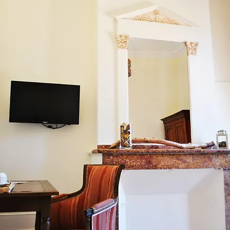 Logis Hotels - Château Saint Marcel-3
