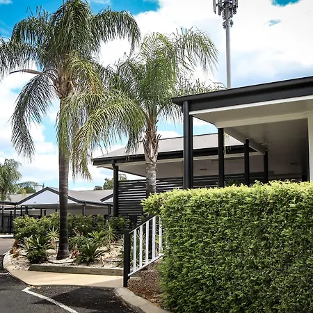 The Club Motor Inn Chinchilla-2