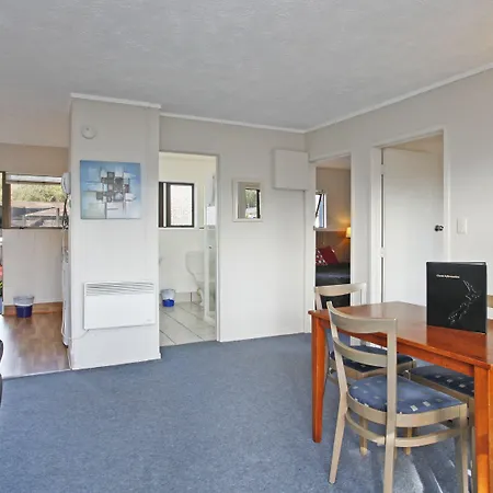 Walton Park Motor Lodge-3