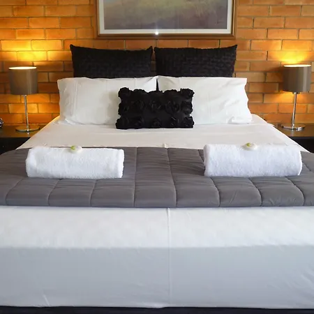 Sunseeker Motel-3