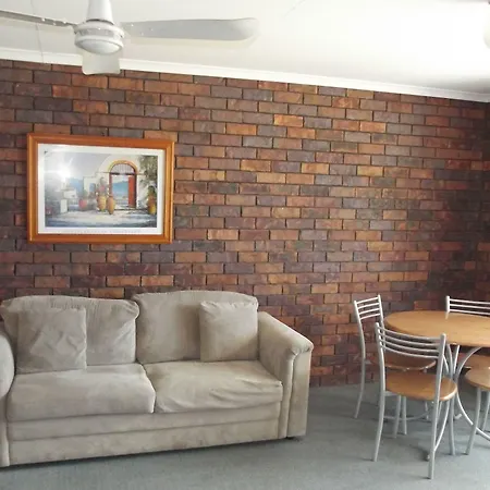 Bridge Street Motor Inn-2