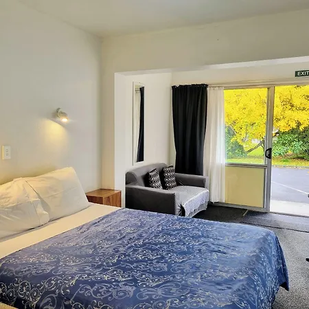 Cambrian Lodge Motel-3