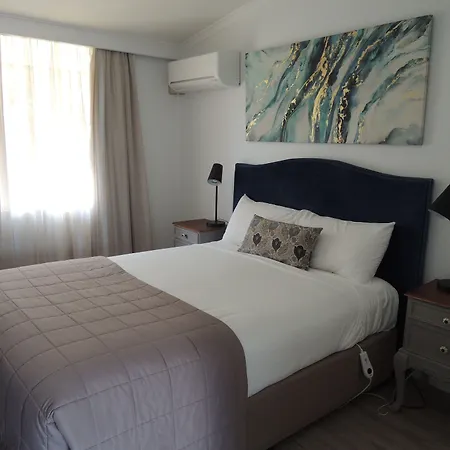 New England Motor Lodge-2