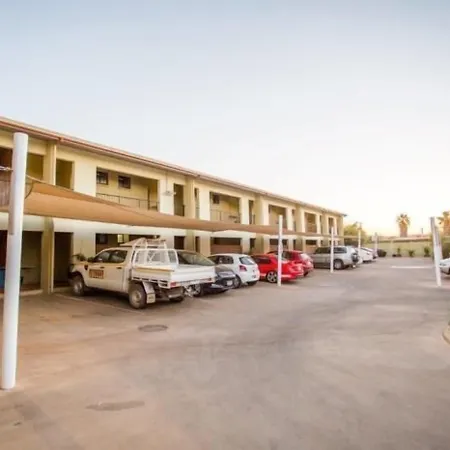 Spinifex Motel And Serviced Apartments-2