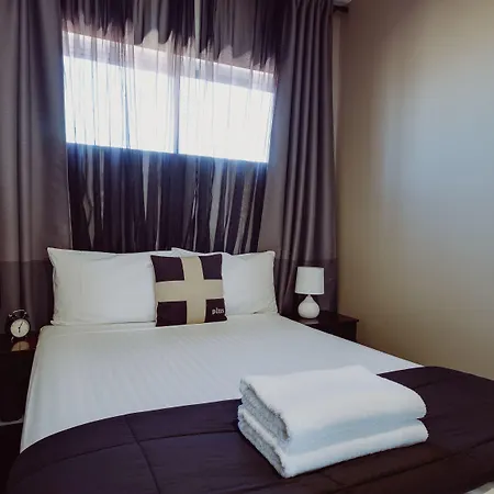 Crossroads Hotel-3