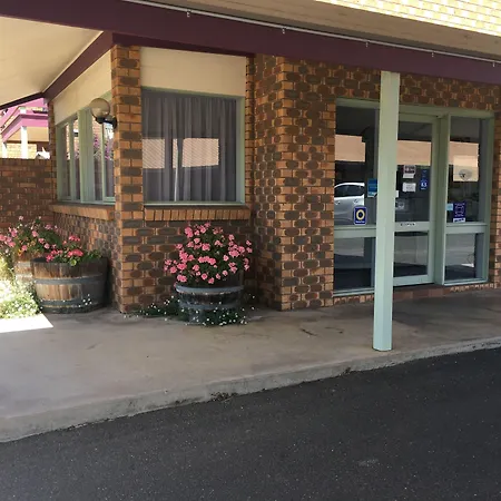 Horsham Mid City Court Motel-3