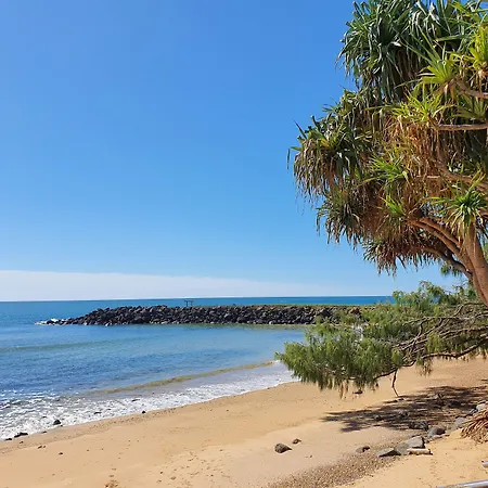 Koola Beach Apartments Bargara-3