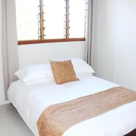 Vanuatu Beachfront Apartments-3