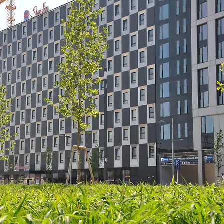Leonardo Hotel Vienna Hauptbahnhof-2