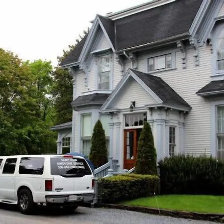 Shadow Lawn Inn-3