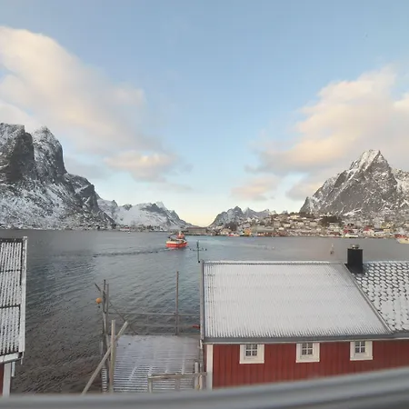 Reine Rorbuer - By Classic Norway Hotels-2