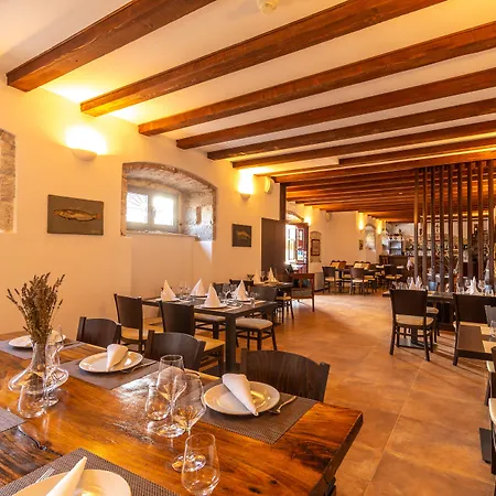 B&B Heritage Villa Apolon-2