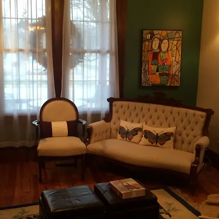 Ye Olde Walkerville Bed & Breakfast-2
