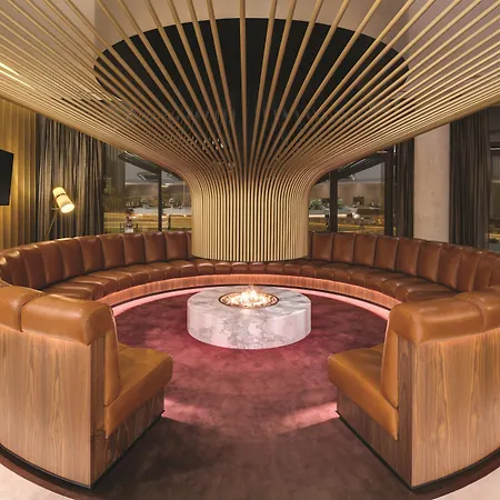 Vibe Hotel Canberra-2
