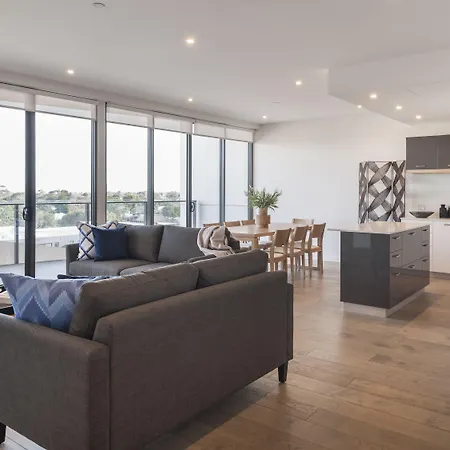 Caroline Serviced Apartments Sandringham-2