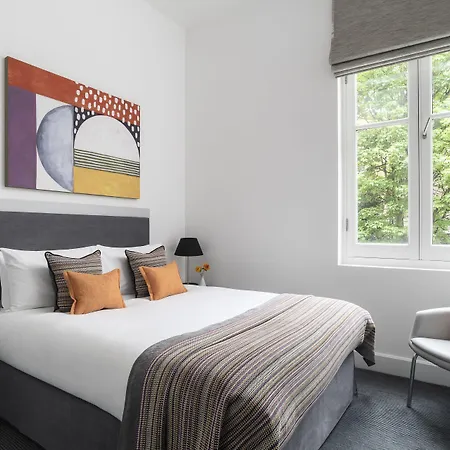 Templeton Place By Supercity Aparthotels-3
