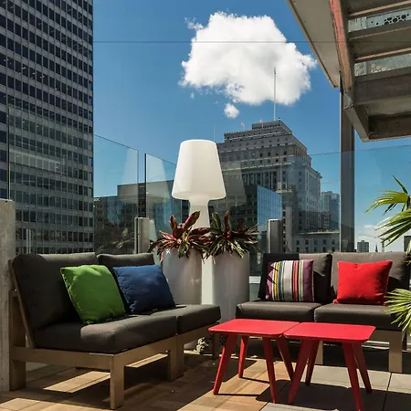 Renaissance Montreal Downtown Hotel-3