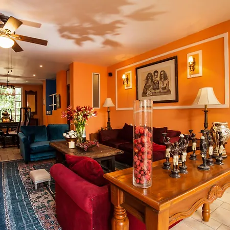 Garlands Del Rio Riverside Boutique Hotel-2
