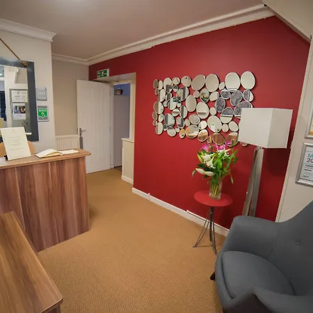 Red Mullions Guest House-2