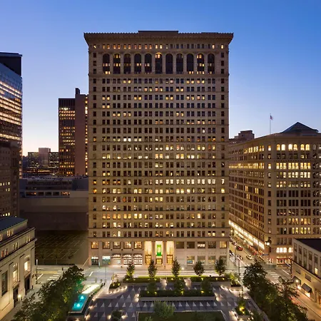 Embassy Suites Pittsburgh Downtown-3