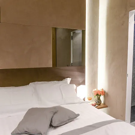 Sun Suite Luxury Pantheon-2