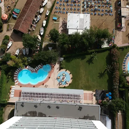 Hermitage Hotel-3