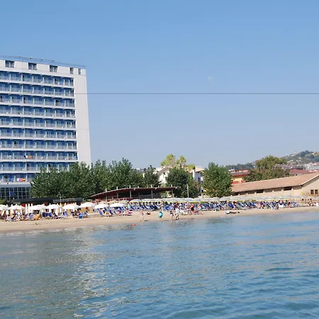 Hermitage Hotel-3
