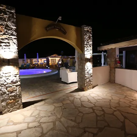 Skiathos Island Suites-3