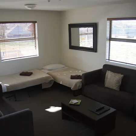 Pegasus Gateway Motels & Apartments-2