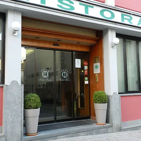 Hotel Italia-2