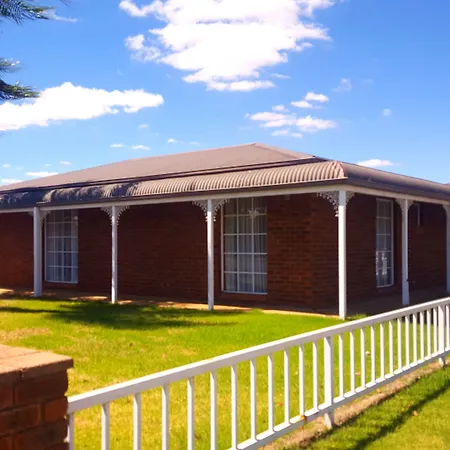 Centrepoint Motel Deniliquin-3