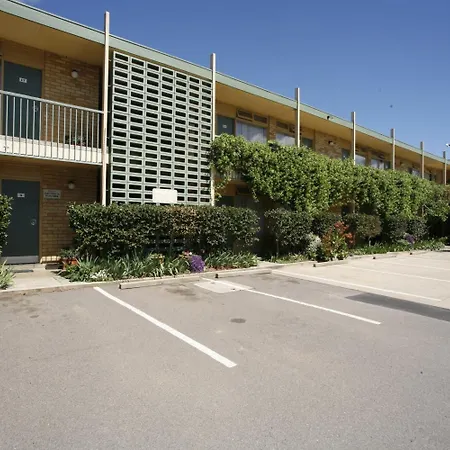 Mid City Motor Inn Queanbeyan-3
