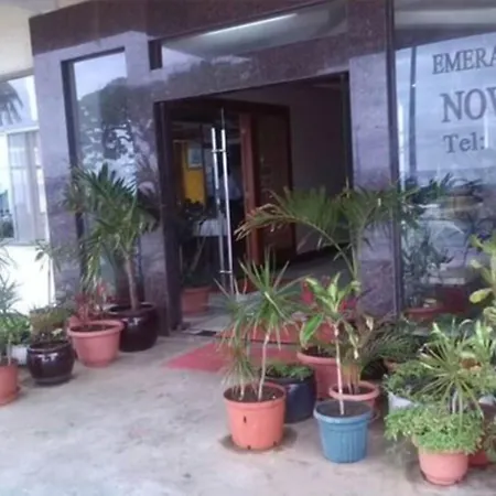Emerald Hotel & Restaurant-2