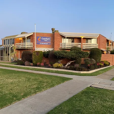 Comfort Inn Clubarham-2