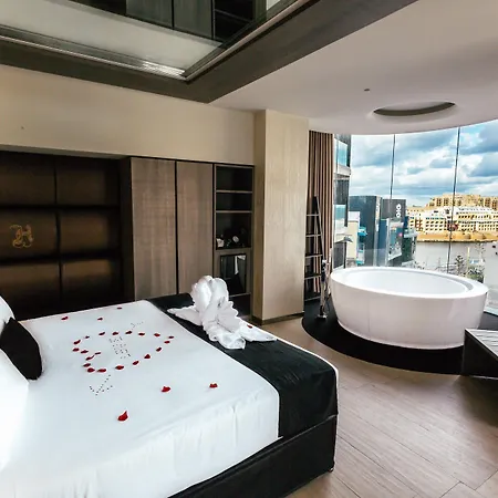Hugo'S Boutique Hotel - Adults Only-2
