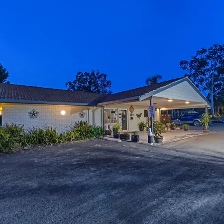 Castlereagh Motor Inn-2