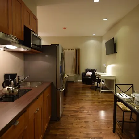 The Lion Inn & Suites-2