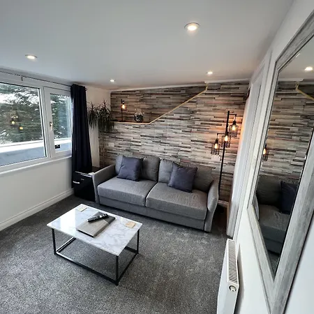 Coach Guest House-2