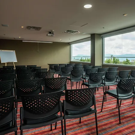 Hampton By Hilton Bucaramanga-3