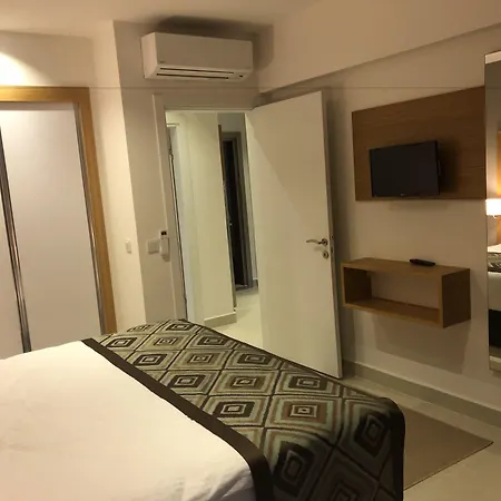 Ramada Hotel & Suites By Wyndham Kusadasi-3